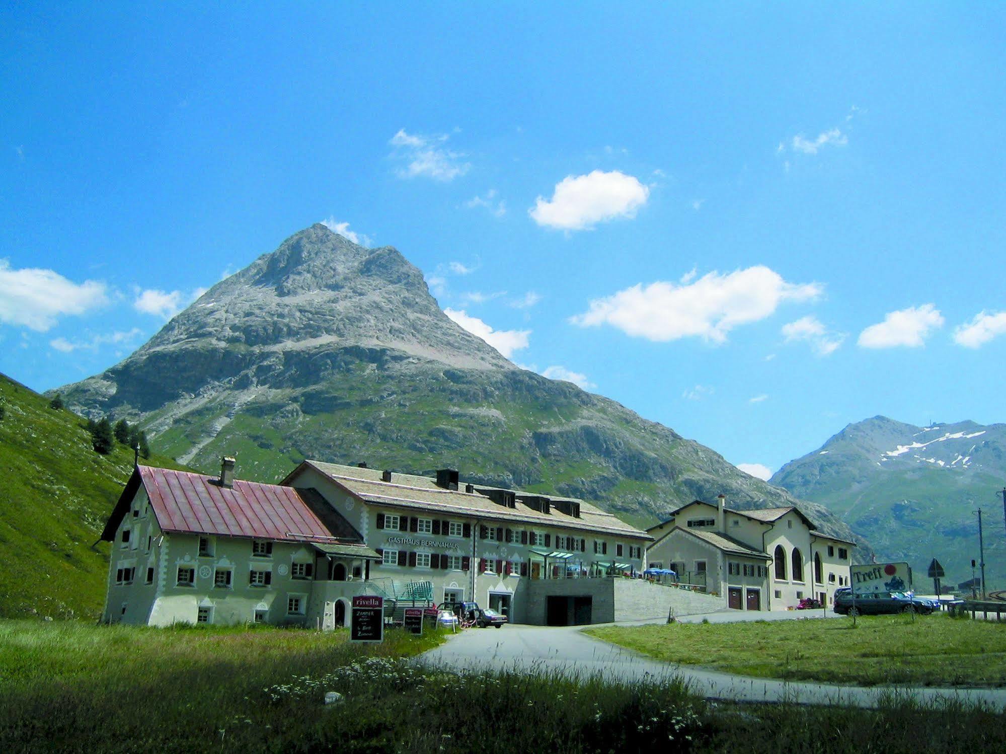 Gasthaus & Hotel Berninahaus Pontresina Extérieur photo